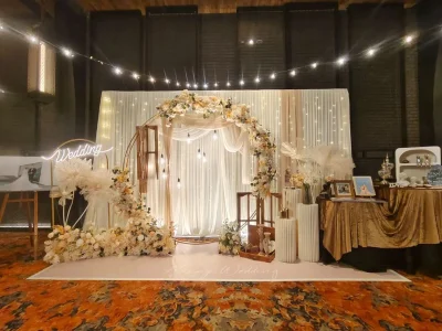 艾莉亞婚禮佈置-婚禮場地佈置|婚禮企劃設計|婚禮佈置推薦-服務項目-婚禮佈置-26800-1141101黃金-2