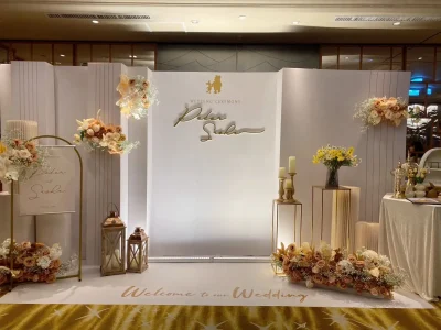 艾莉亞婚禮佈置-婚禮場地佈置|婚禮企劃設計|婚禮佈置推薦-服務項目-婚禮佈置-28800漢來本館立體白背板-1