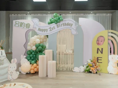 艾莉亞婚禮佈置-婚禮場地佈置|婚禮企劃設計|婚禮佈置推薦-服務項目-婚禮佈置-抓週寫真-6